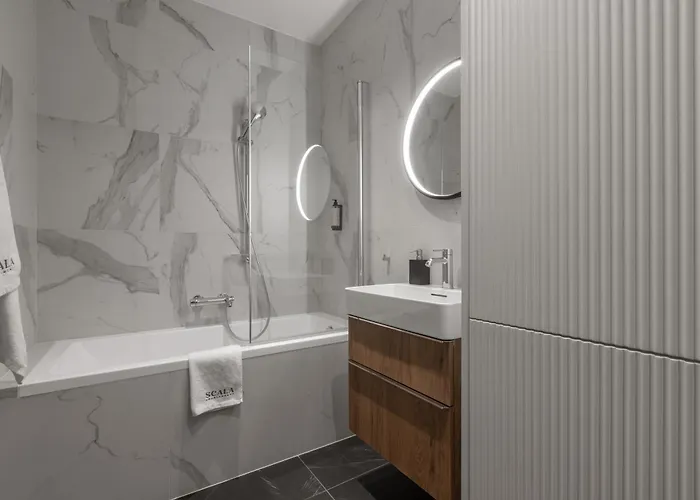 Scala By Moderna Profit- Lakowa 60k Z Parkingiem * Gdańsk